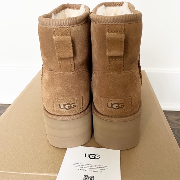 UGG CLASSIC MINI PLATFORM BOOTS NWT NIB Shoes chestnut - Picture 7 of 10
